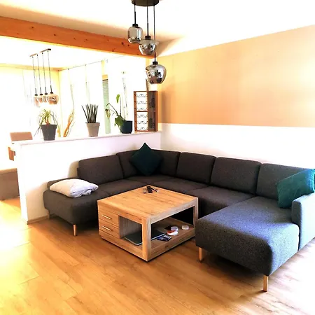 Im Haus Mit Garten * סנט וולנטין
